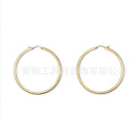 Retro and old vintage simple design earrings HOOP square line circle circle gold European and American titanium steel earrings